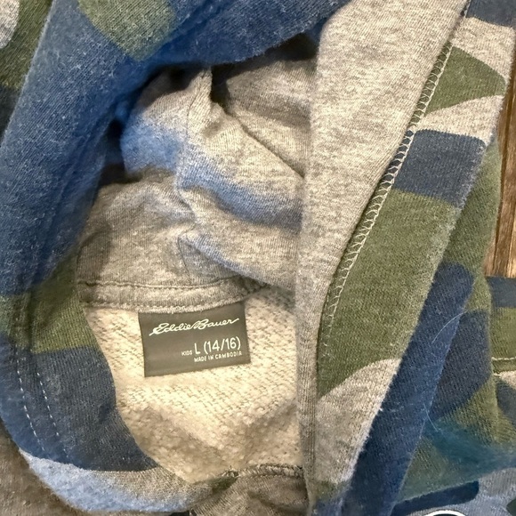 Eddie Bauer Hoodie Boys Large Multicolor Camouflage Woodland Pattern Pullover - Picture 2 of 2